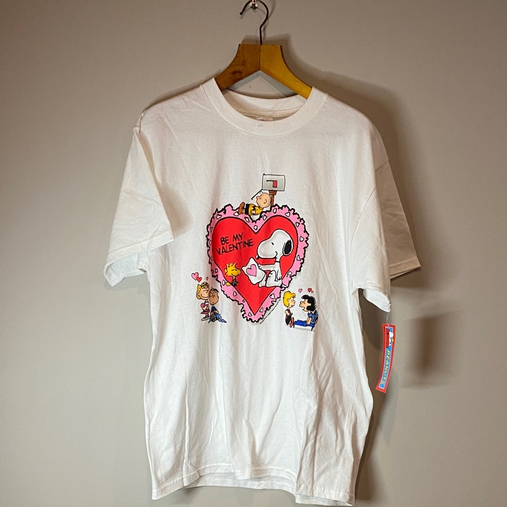 Peanuts Snoopy Valentine Graphic T-Shirt | NWT | Men’s Large